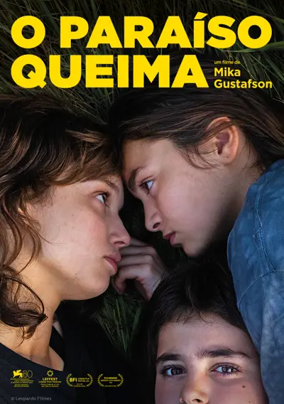 Capa O Paraíso Queima