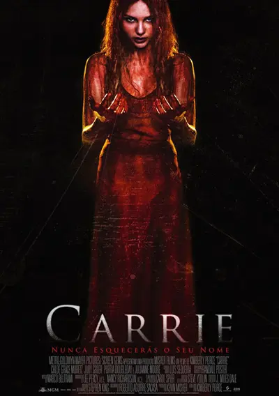 Capa Carrie (2013)